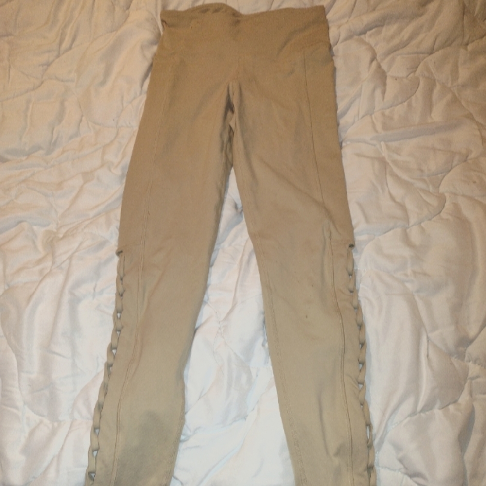 Yoga pants with braided legs